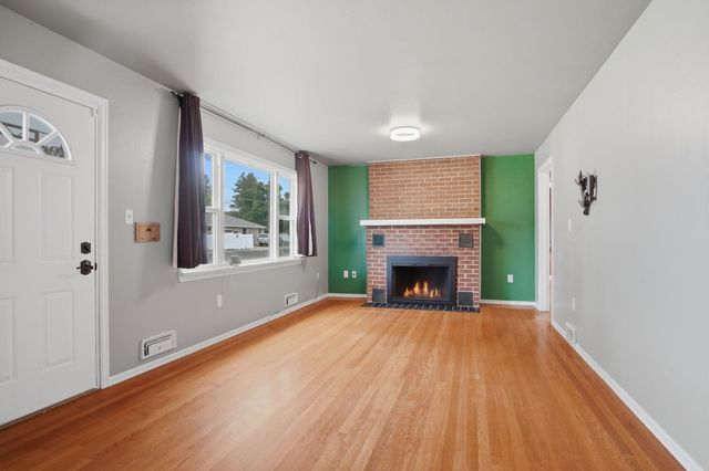 5728 N Atlantic St, Spokane, WA 99205