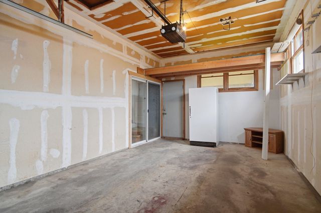 5728 N Atlantic St, Spokane, WA 99205