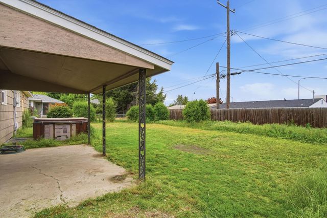 5728 N Atlantic St, Spokane, WA 99205