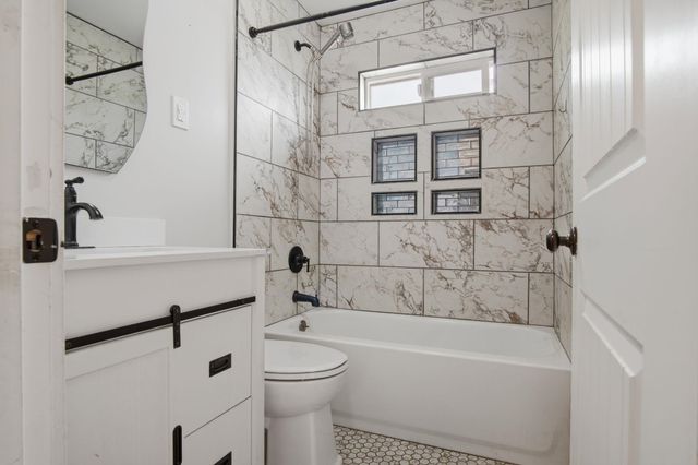 5728 N Atlantic St, Spokane, WA 99205
