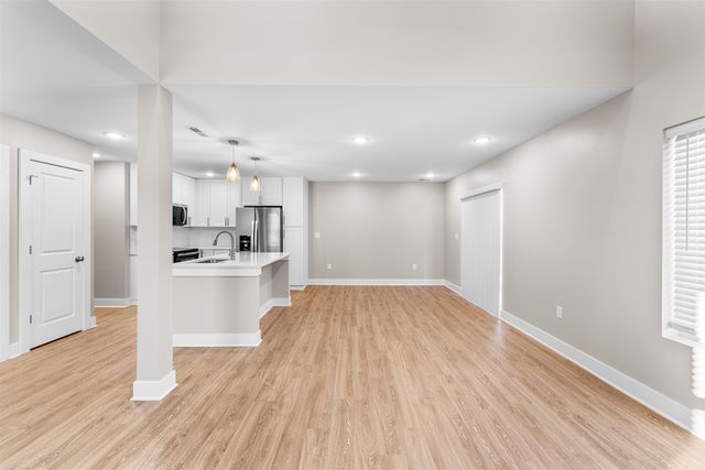 2755 Amelia Lane, Salina, KS 67401