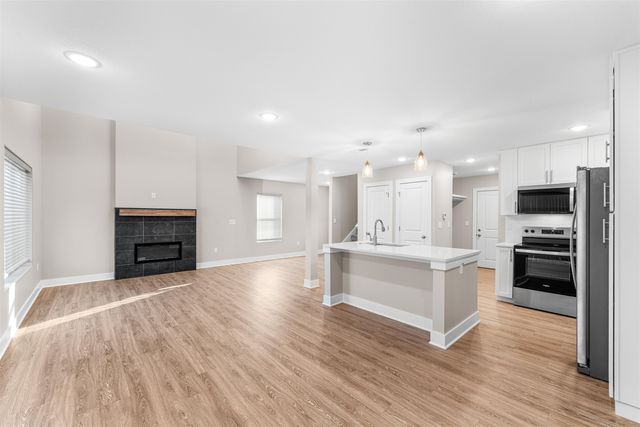 2755 Amelia Lane, Salina, KS 67401