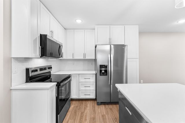 2755 Amelia Lane, Salina, KS 67401