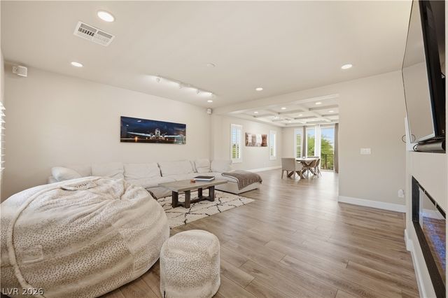 8609 Calla Lily Court, Las Vegas, NV 89139