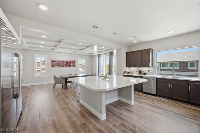 8609 Calla Lily Court, Las Vegas, NV 89139