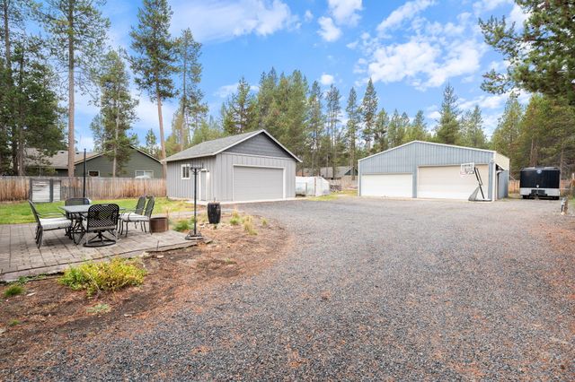 56253 Marsh Hawk Road, Bend, OR 97707