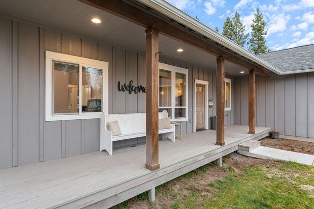 56253 Marsh Hawk Road, Bend, OR 97707