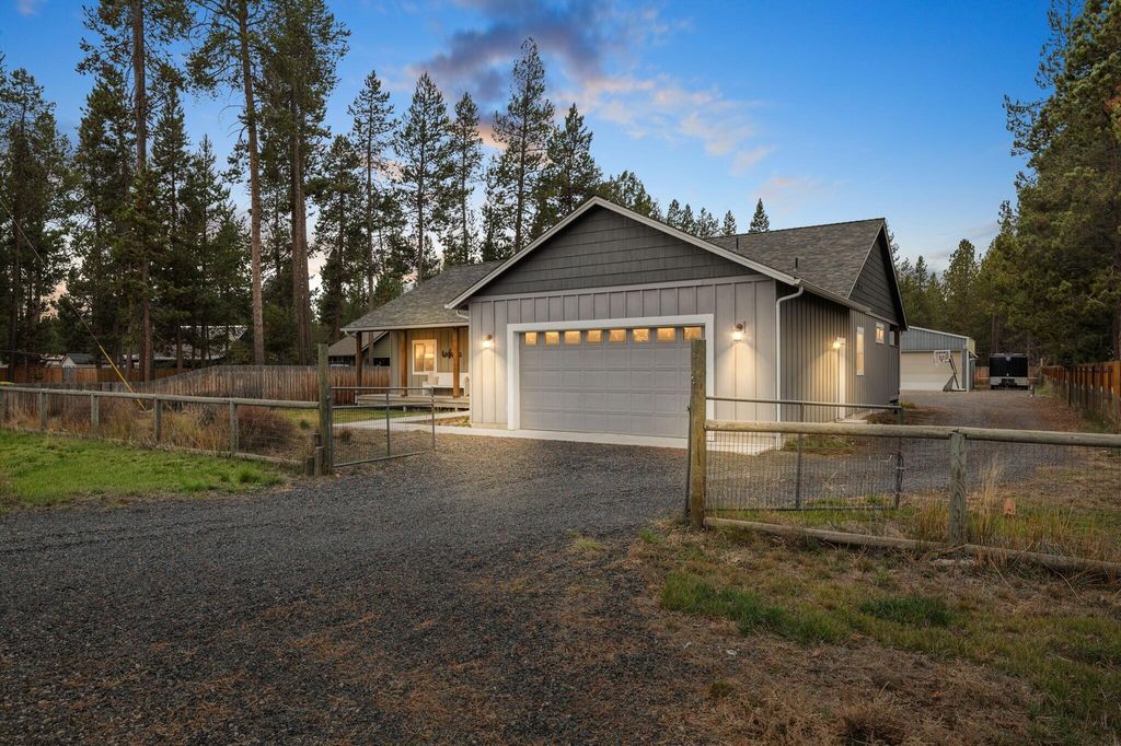 56253 Marsh Hawk Road, Bend, OR 97707