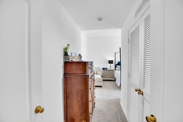 5020 Harmony Circle 201, Vero Beach, FL 32967