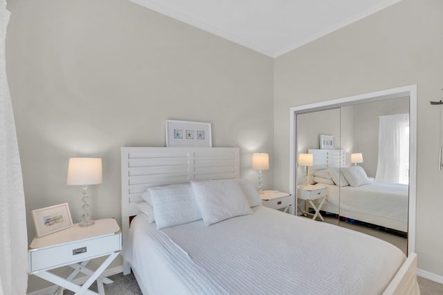 5020 Harmony Circle 201, Vero Beach, FL 32967