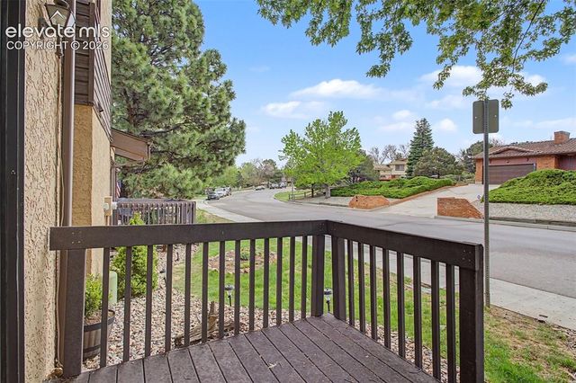 869 Pebblewood Drive, Colorado Springs, CO 80919