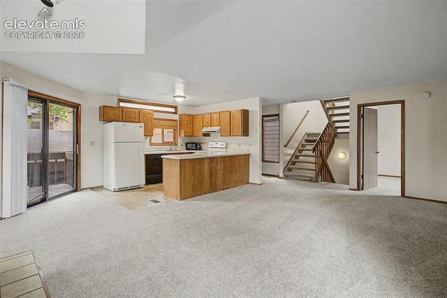 869 Pebblewood Drive, Colorado Springs, CO 80919