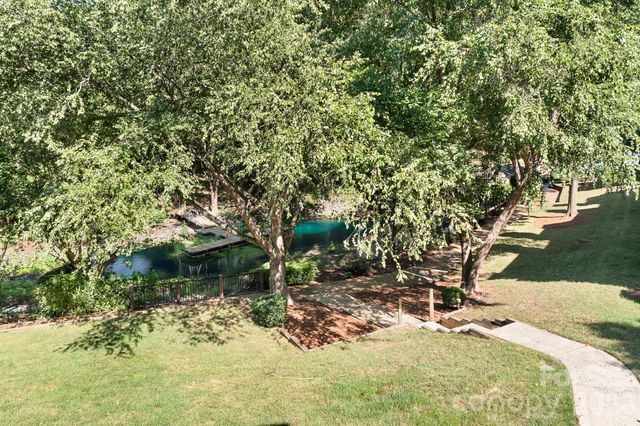19843 Henderson Road K, Cornelius, NC 28031