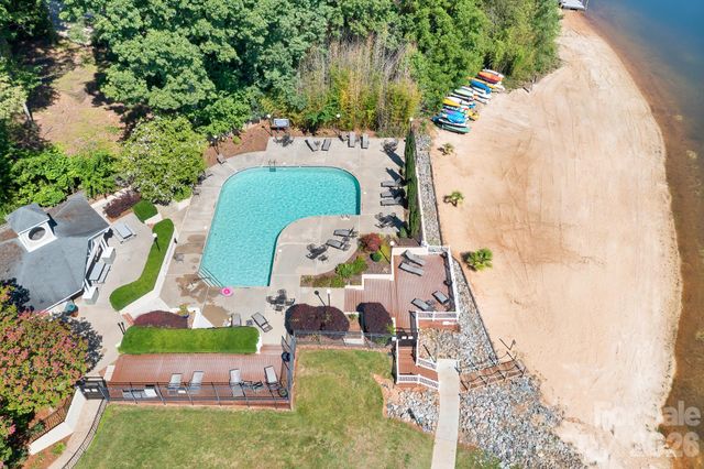 19843 Henderson Road K, Cornelius, NC 28031