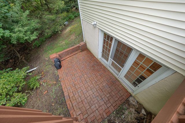 119 MAGGIES LN, Downingtown, PA 19335