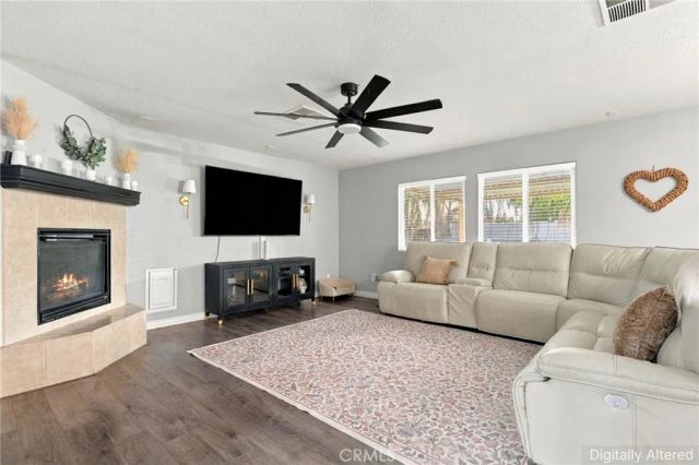 29074 Goldenstar Way, Murrieta, CA 92563
