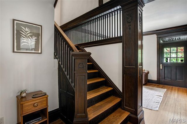 6170 McPherson Avenue, St Louis, MO 63112