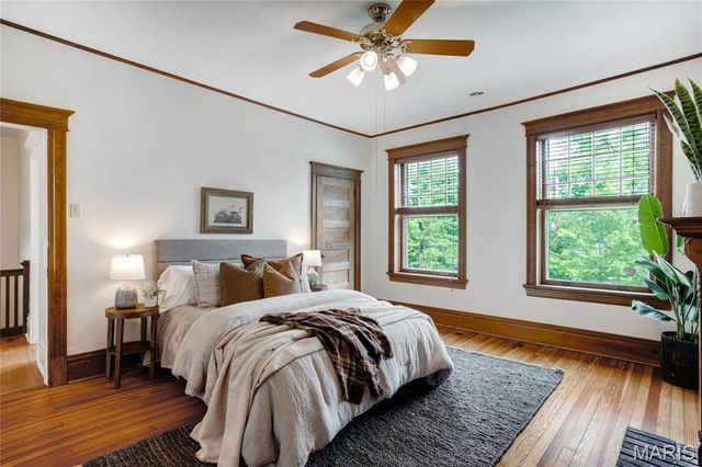 6170 McPherson Avenue, St Louis, MO 63112