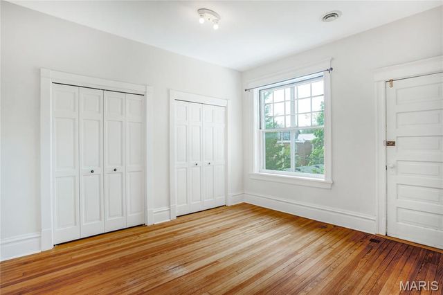 6170 McPherson Avenue, St Louis, MO 63112