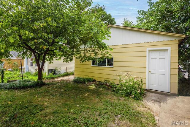 6170 McPherson Avenue, St Louis, MO 63112