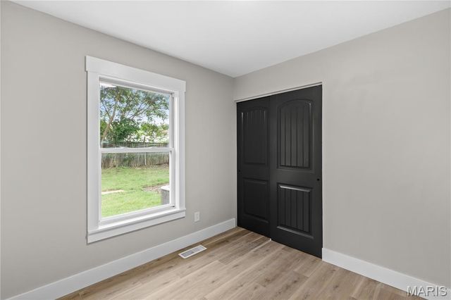 10 Belmont Drive, St Peters, MO 63376