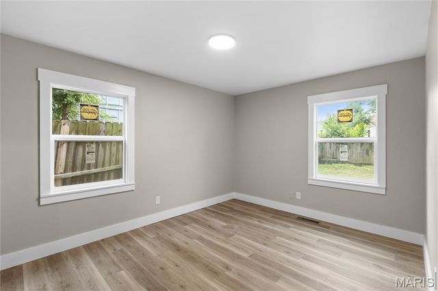 10 Belmont Drive, St Peters, MO 63376