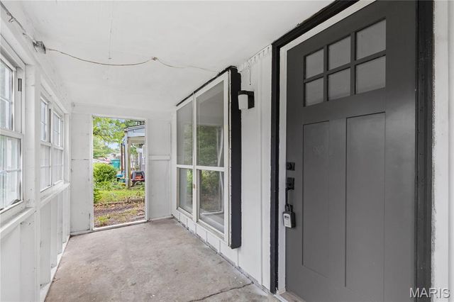 10 Belmont Drive, St Peters, MO 63376