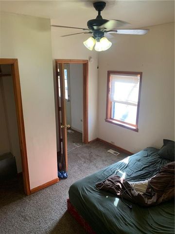 4502 Orchard Road, St Joseph, MO 64506