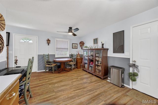 592 Center Avenue, Lebanon, MO 65536