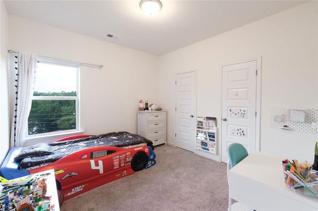139 Madison Bend, Woodstock, GA 30188