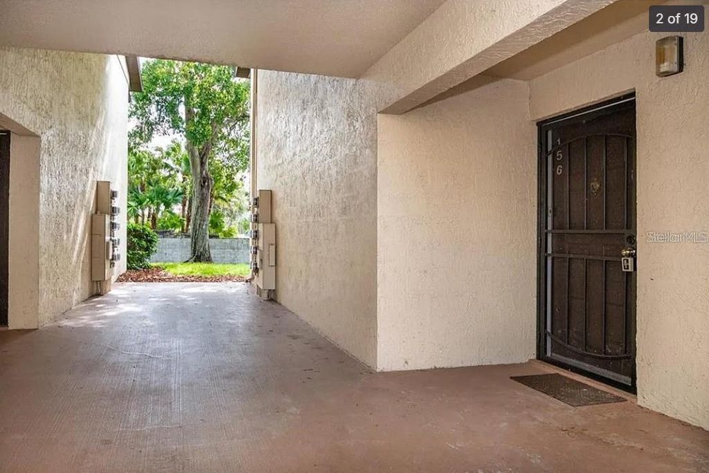 Image 2 of property listing at 6128 CURRY FORD 156, Orlando, FL 32822