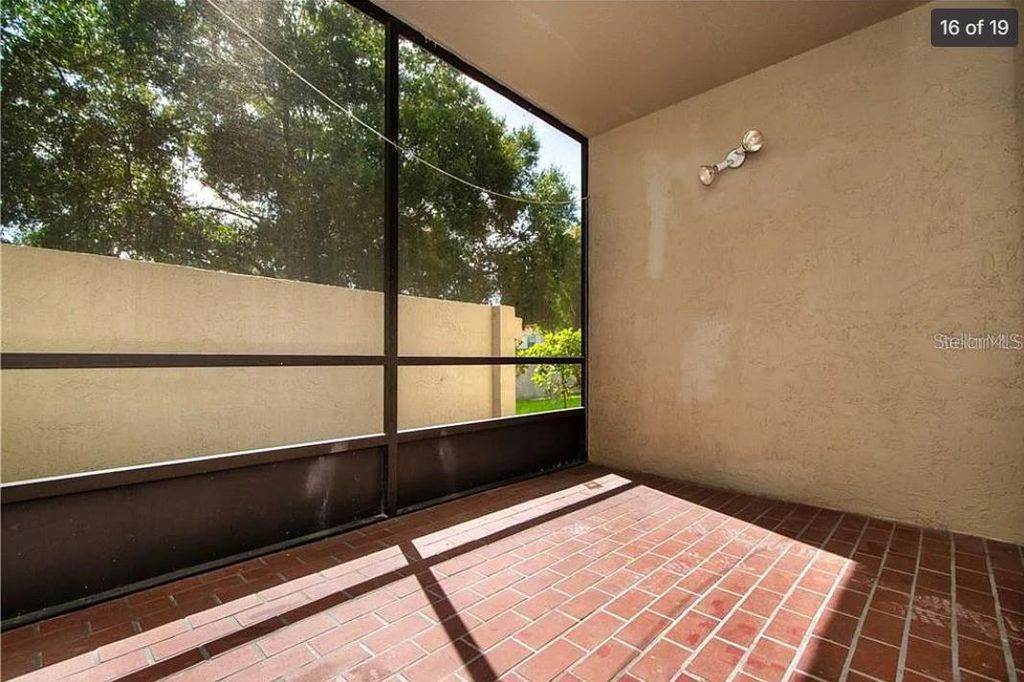 Image 16 of property listing at 6128 CURRY FORD 156, Orlando, FL 32822