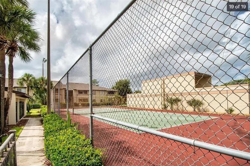 Image 19 of property listing at 6128 CURRY FORD 156, Orlando, FL 32822