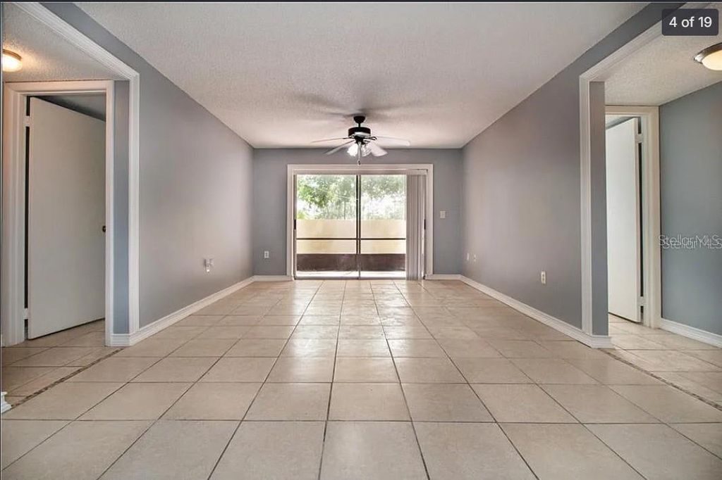 Image 4 of property listing at 6128 CURRY FORD 156, Orlando, FL 32822