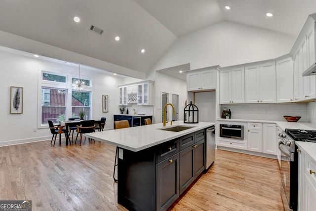 2259 Fernwood Drive, Atlanta, GA 30344