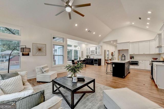 2259 Fernwood Drive, Atlanta, GA 30344