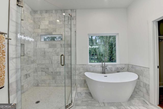 2259 Fernwood Drive, Atlanta, GA 30344