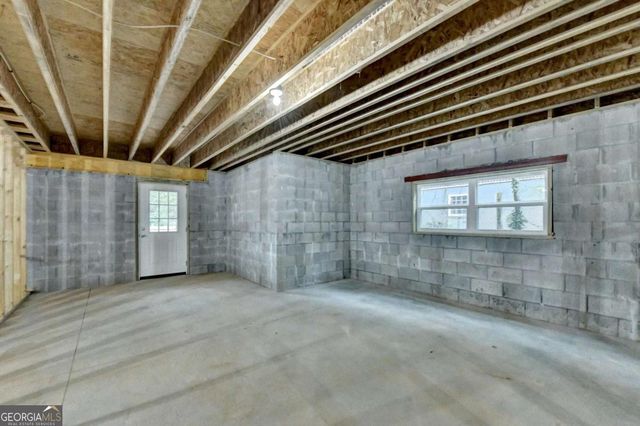 2259 Fernwood Drive, Atlanta, GA 30344