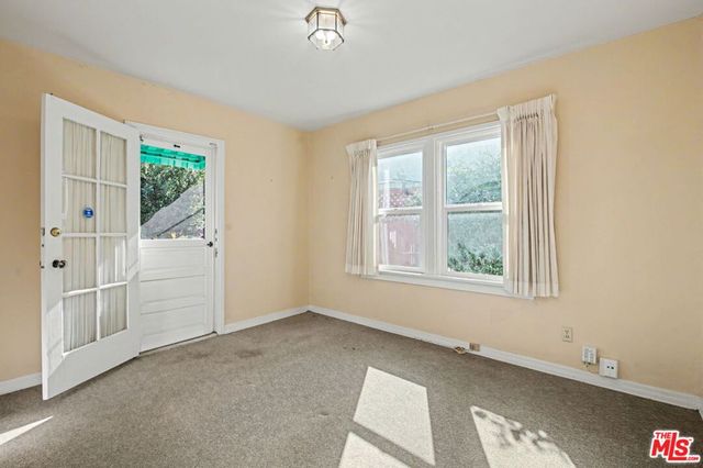 930 S Ridgeley Drive, Los Angeles, CA 90036