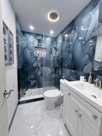 5168 E 8th Ln, Hialeah, FL 33013