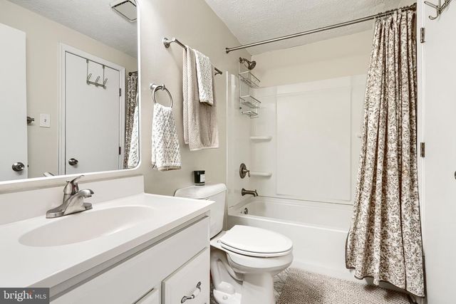 9779 DELTOM, Parkville, MD 21234