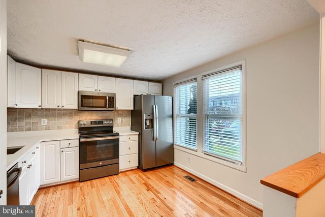 9779 DELTOM, Parkville, MD 21234