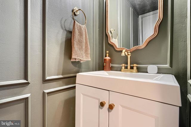 9779 DELTOM, Parkville, MD 21234