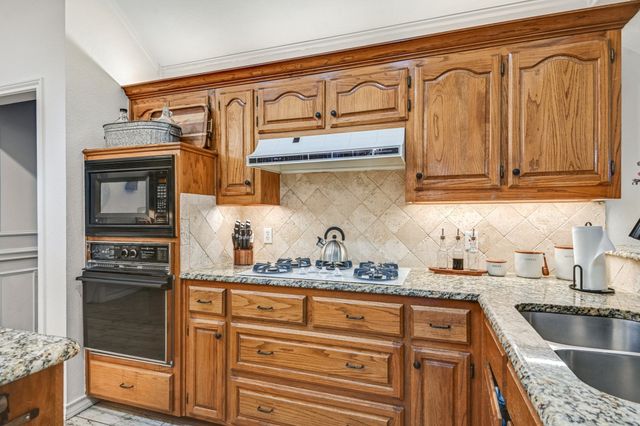 1807 Valley View Drive, Cedar Hill, TX 75104