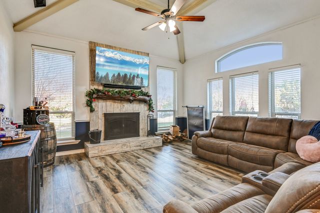 1807 Valley View Drive, Cedar Hill, TX 75104