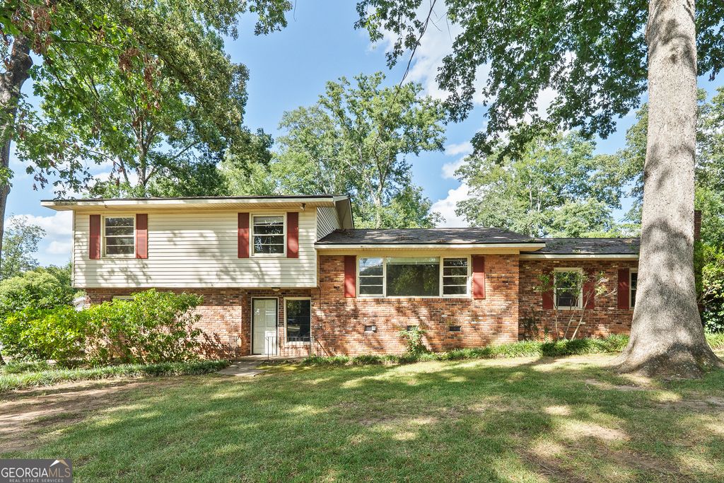 141 Virginia Avenue, Gray, GA 31032