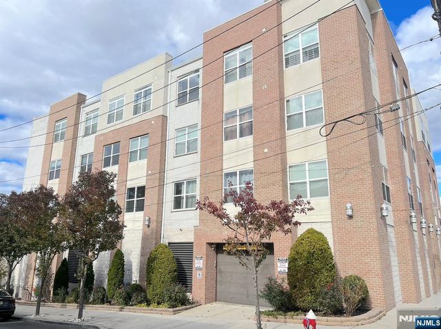1901 Summit Avenue 301, Union City, NJ 07087