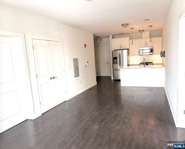 1901 Summit Avenue 301, Union City, NJ 07087