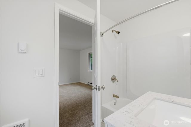 5625 N 40th Street, Tacoma, WA 98407