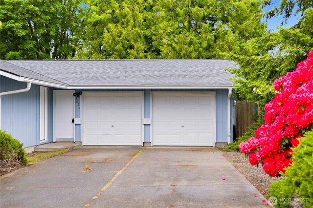 5625 N 40th Street, Tacoma, WA 98407